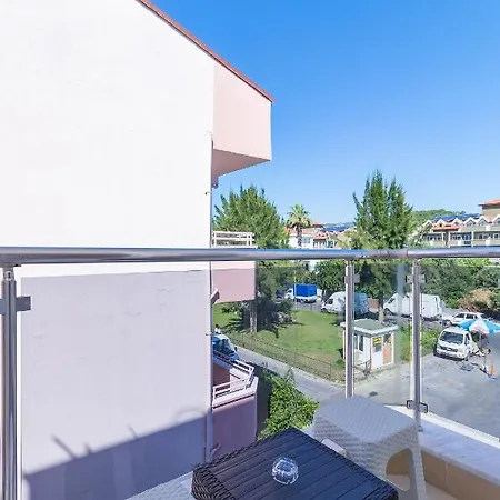 Apartments Near To City Center And Beach Marmaris Exterior photo